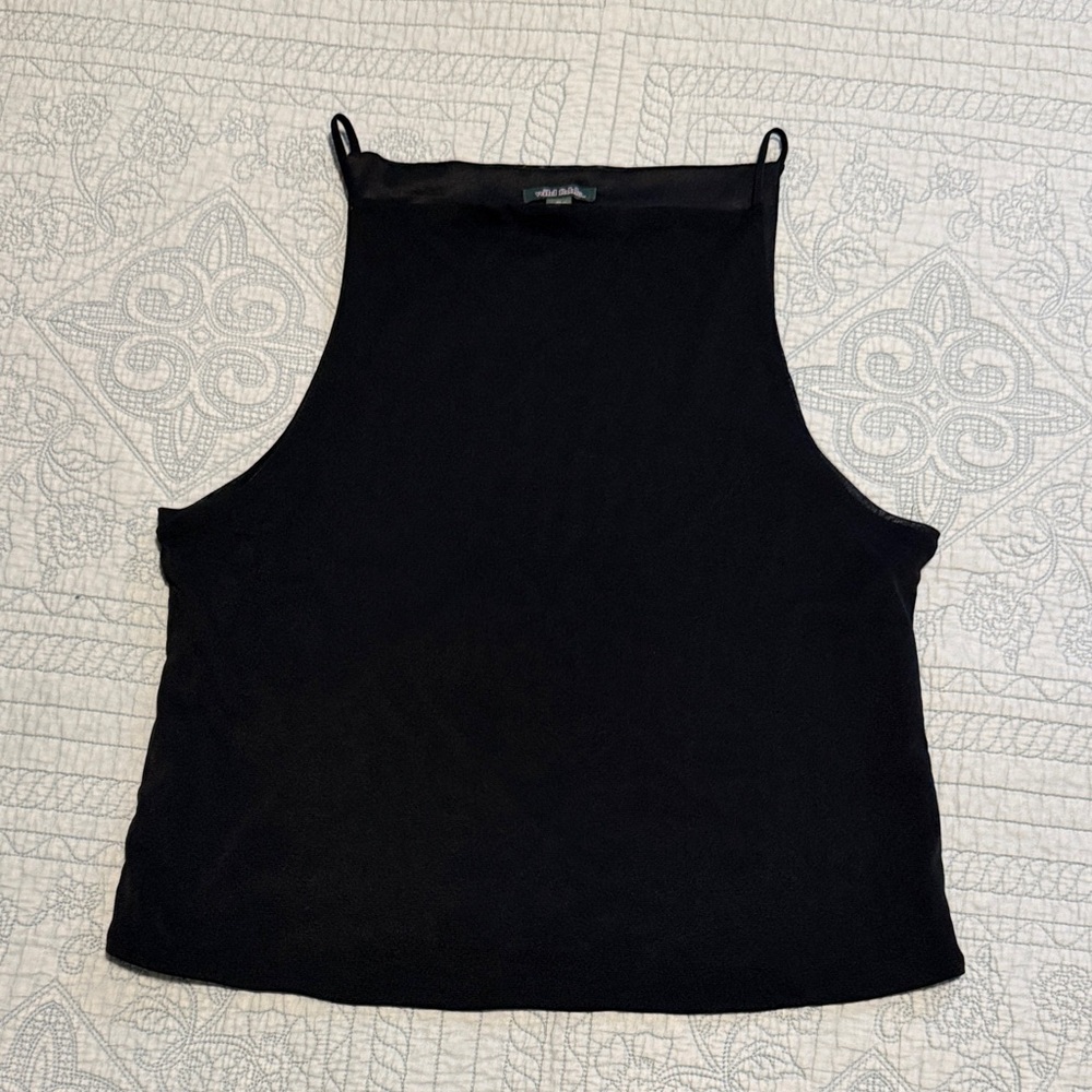 Elegant Black Sleeveless Crop Top